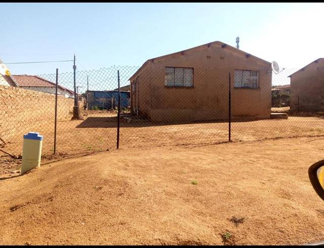 2 BEDROOM HOUSE FOR SALE IN SOSHANGUVE L